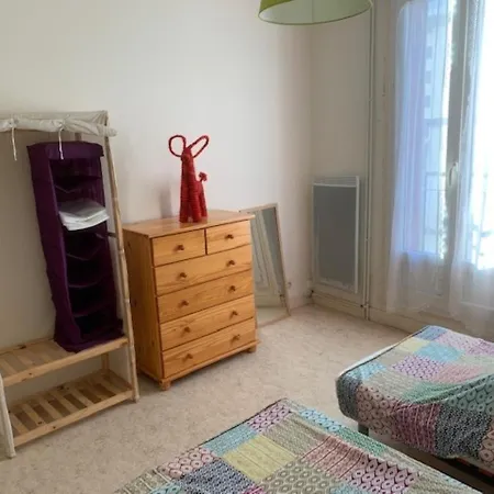 Apartment F2 Au Mont-dore, Centre, Prox. Commodites, Wifi Illimite, 37m², Cuisine Equipee, 4 Pers., Non Fumeur - Fr-1-415-129 *