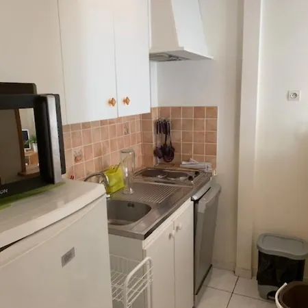F2 Au Mont-dore, Centre, Prox. Commodites, Wifi Illimite, 37m², Cuisine Equipee, 4 Pers., Non Fumeur - Fr-1-415-129 Apartment